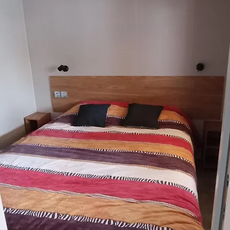 Mobil Chez Thierry Et Vero