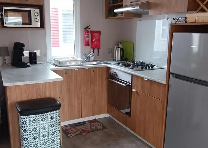 Mobil Chez Thierry Et Vero